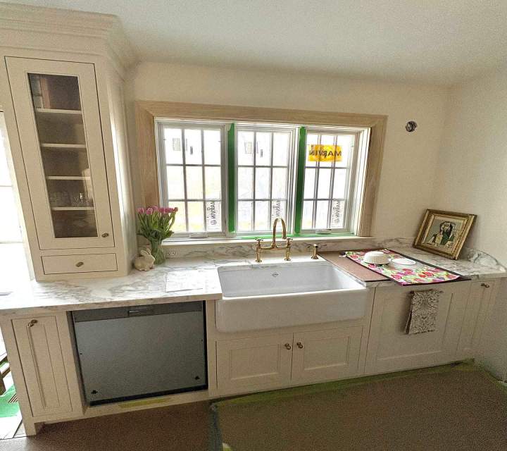 Minimalist kitchen Milton